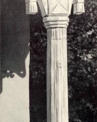 Часть угловой колонки. Жаврены. Иллюстрация из книги «Каменный цветок Молдавии». Гоберман Д.Н. 1970