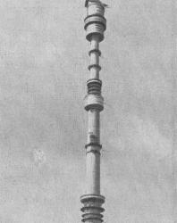 Рис. 1. Останкинская телевизионная башня высотой 533,3 м.